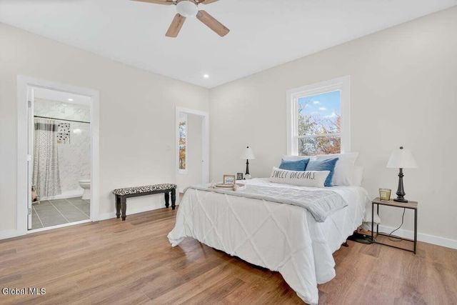 48 McBride Road, Halfmoon, NY 12118