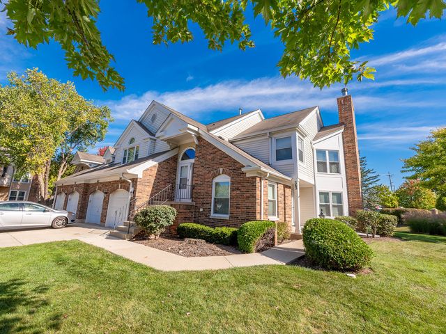 361 Willow Parkway 23-4, Buffalo Grove, IL 60089