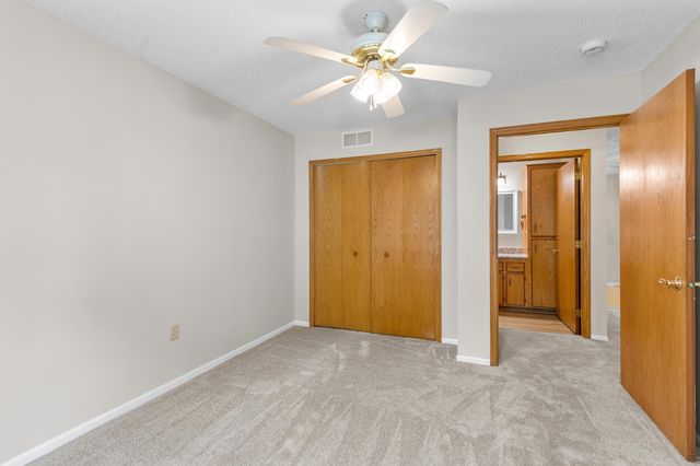 659 Belland Avenue, Vadnais Heights, MN 55127