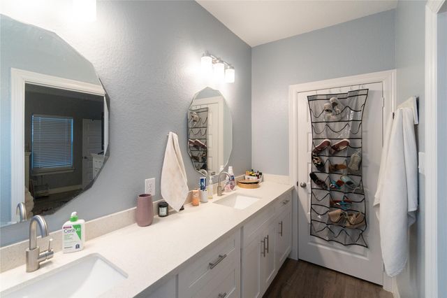 4309 K Avenue, Galveston, TX 77550