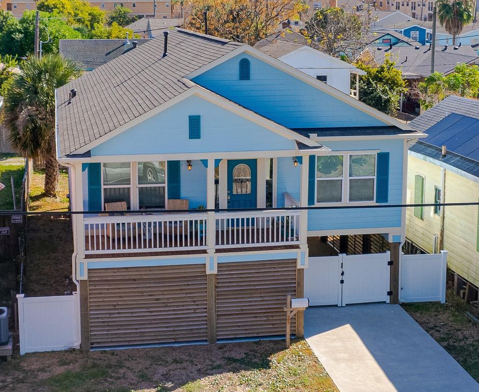 4309 K Avenue, Galveston, TX 77550