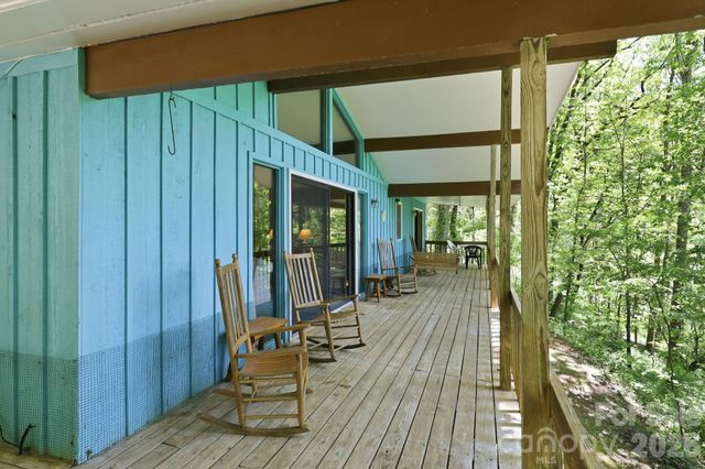 169 Sleepy Hollow Lane, Canton, NC 28716