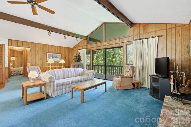 169 Sleepy Hollow Lane, Canton, NC 28716