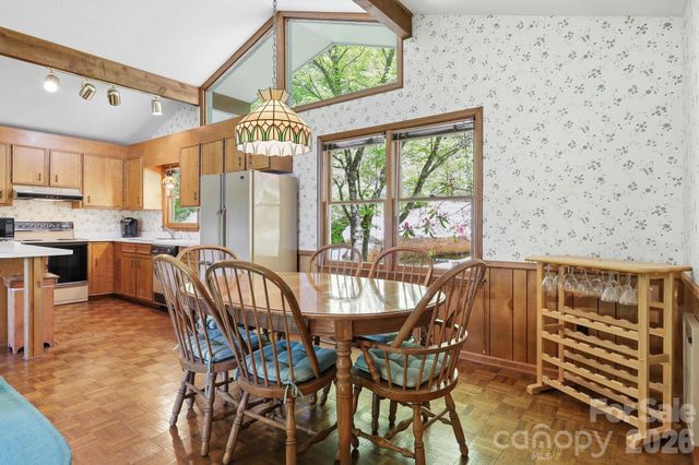 169 Sleepy Hollow Lane, Canton, NC 28716