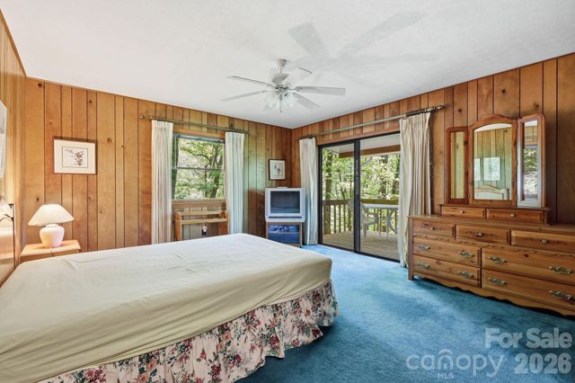 169 Sleepy Hollow Lane, Canton, NC 28716