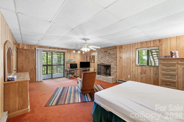 169 Sleepy Hollow Lane, Canton, NC 28716