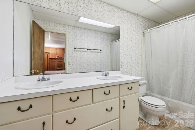 169 Sleepy Hollow Lane, Canton, NC 28716