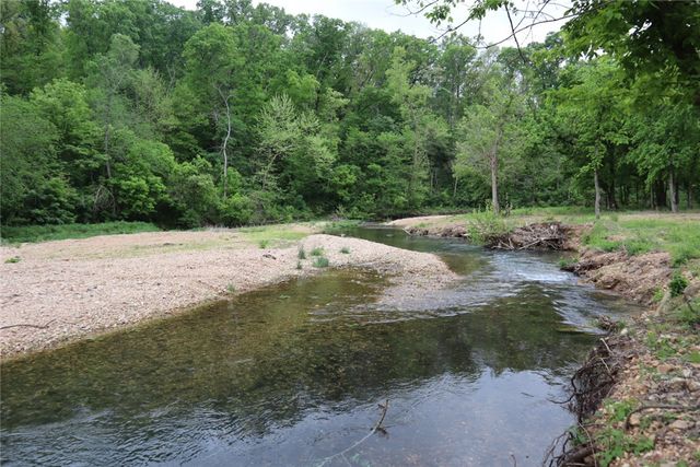 16123 Fruitwood Road, Gravette, AR 72736