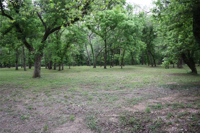 16123 Fruitwood Road, Gravette, AR 72736