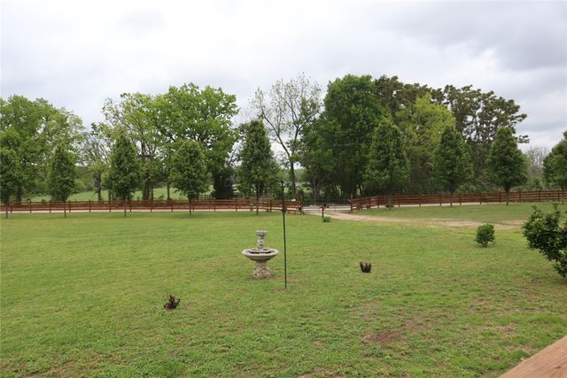 16123 Fruitwood Road, Gravette, AR 72736