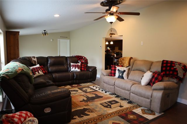 16123 Fruitwood Road, Gravette, AR 72736