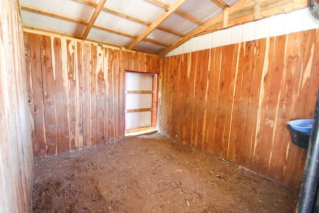 4134 Hickory Valley Rd, Sparta, TN 38583