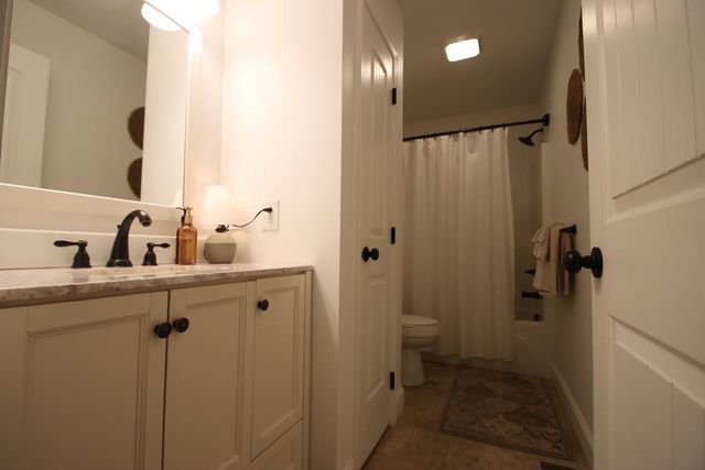 4134 Hickory Valley Rd, Sparta, TN 38583