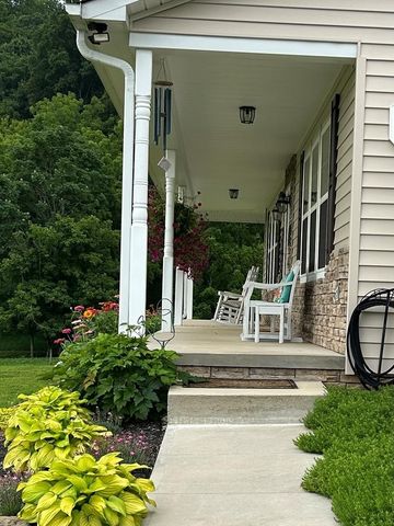 4134 Hickory Valley Rd, Sparta, TN 38583