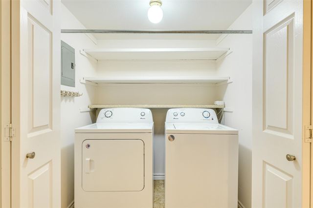 2500 Enfield RD 9, Austin, TX 78703