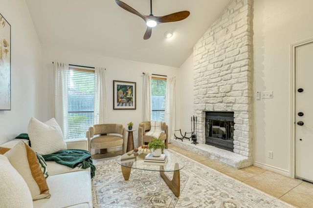 2500 Enfield RD 9, Austin, TX 78703