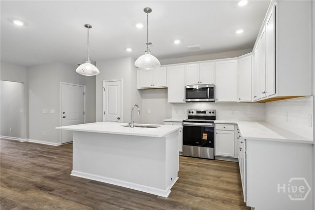 111 Annoula Way, Savannah, GA 31419