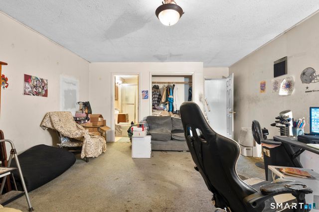 560 Shennecossett Road B54, Groton, CT 06340