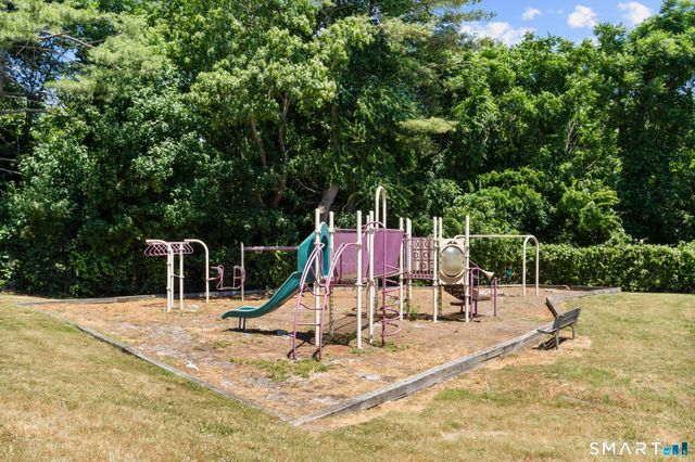 560 Shennecossett Road B54, Groton, CT 06340