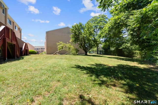 560 Shennecossett Road B54, Groton, CT 06340