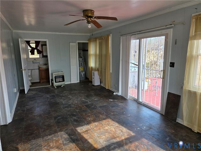 24806 Sawmill Rd, Carson, VA 23830