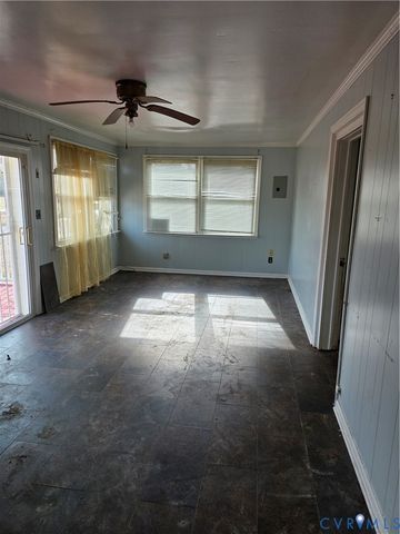 24806 Sawmill Rd, Carson, VA 23830