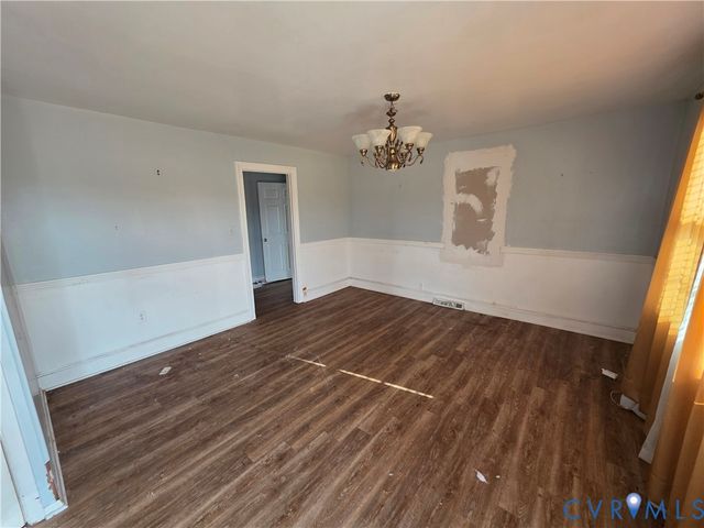 24806 Sawmill Rd, Carson, VA 23830