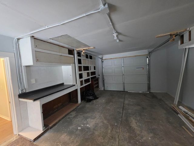 3696 S Locust Avenue, Newaygo, MI 49337