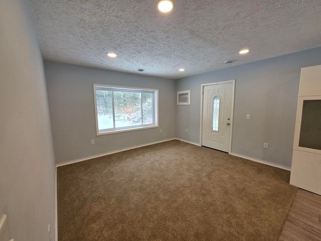 3696 S Locust Avenue, Newaygo, MI 49337