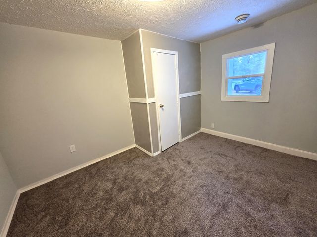 3696 S Locust Avenue, Newaygo, MI 49337