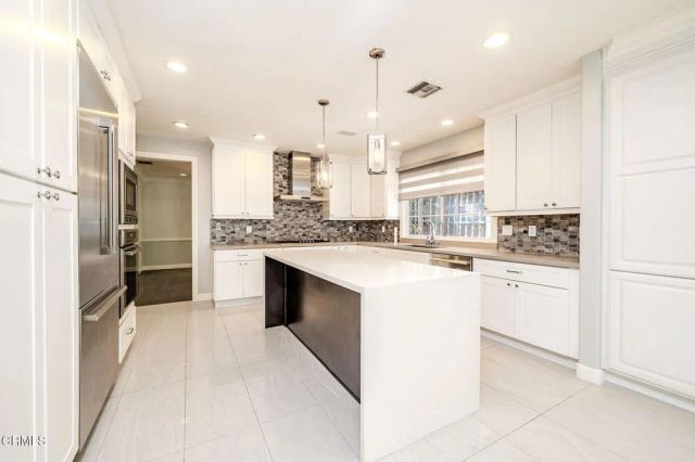4330 Bel Aire Drive, La Canada Flintridge, CA 91011