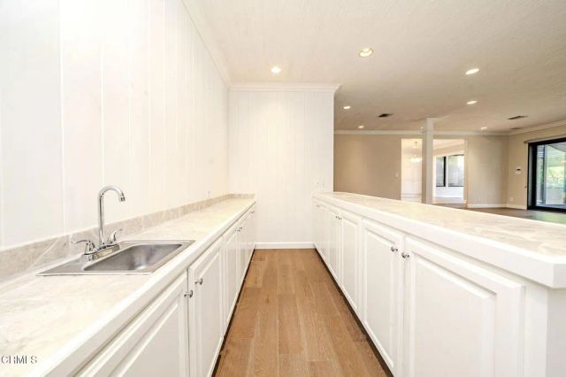 4330 Bel Aire Drive, La Canada Flintridge, CA 91011