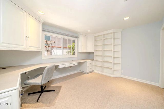4330 Bel Aire Drive, La Canada Flintridge, CA 91011