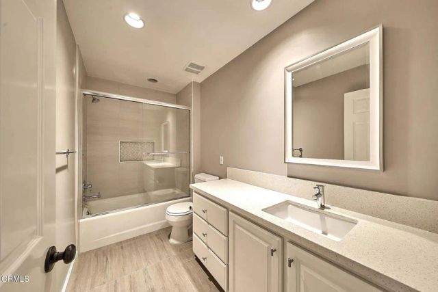 4330 Bel Aire Drive, La Canada Flintridge, CA 91011