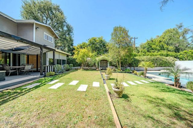 4330 Bel Aire Drive, La Canada Flintridge, CA 91011