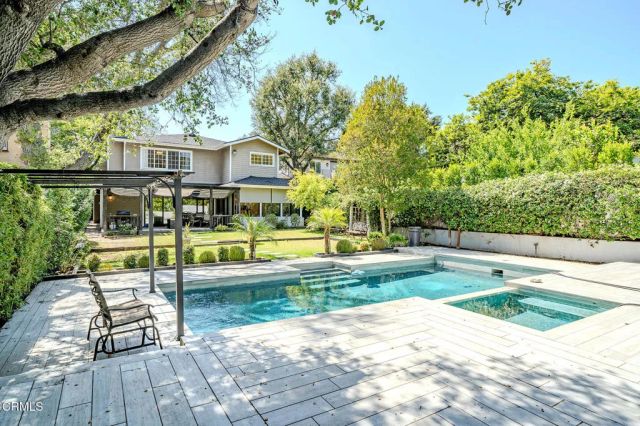 4330 Bel Aire Drive, La Canada Flintridge, CA 91011