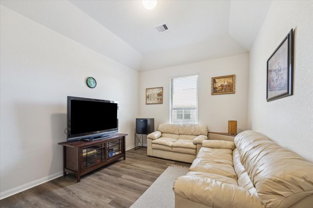 6248 Rolling Hills Road, Conroe, TX 77303