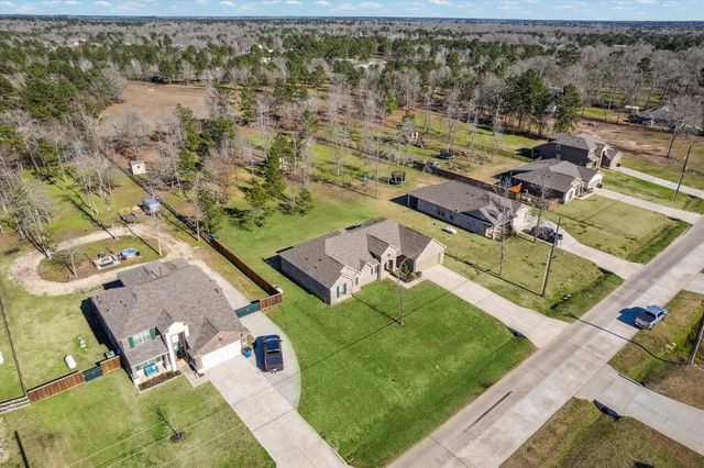 6248 Rolling Hills Road, Conroe, TX 77303