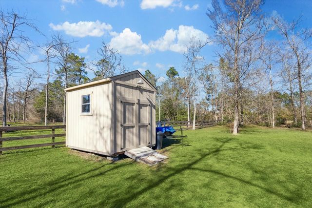 6248 Rolling Hills Road, Conroe, TX 77303