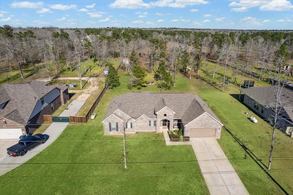 6248 Rolling Hills Road, Conroe, TX 77303