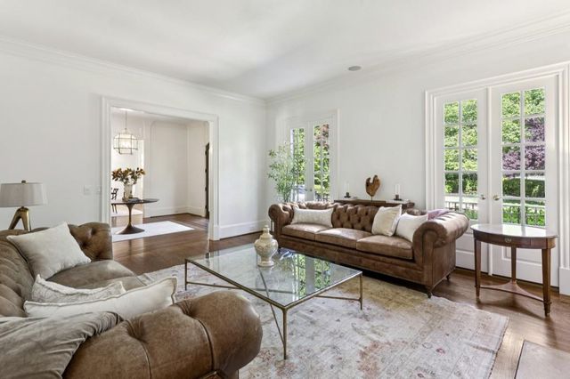 305 Forrest Lake Drive, Sandy Springs, GA 30327