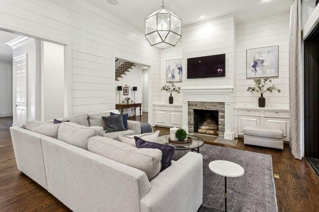 305 Forrest Lake Drive, Sandy Springs, GA 30327