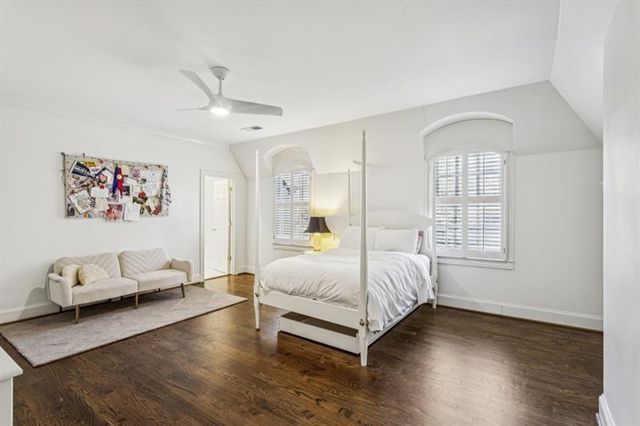 305 Forrest Lake Drive, Sandy Springs, GA 30327