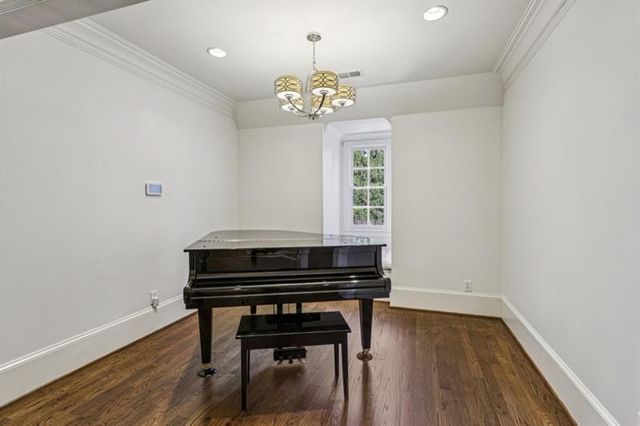 305 Forrest Lake Drive, Sandy Springs, GA 30327