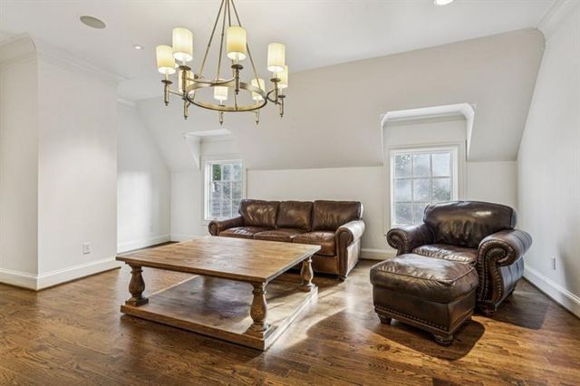 305 Forrest Lake Drive, Sandy Springs, GA 30327