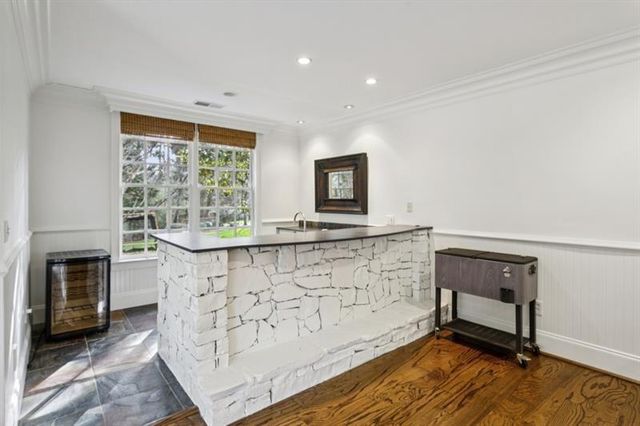 305 Forrest Lake Drive, Sandy Springs, GA 30327