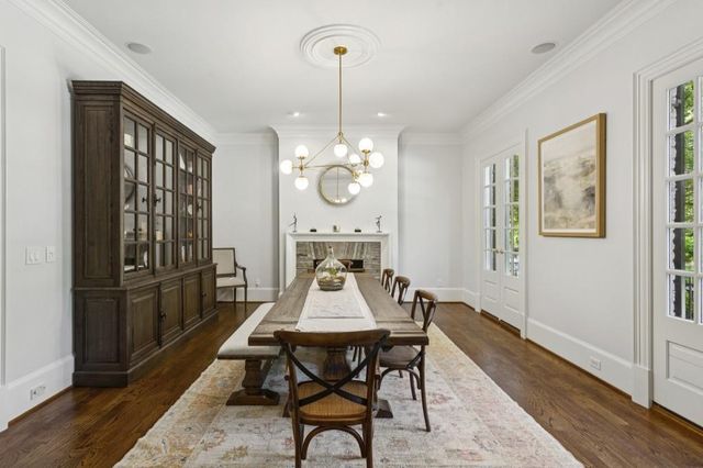 305 Forrest Lake Drive, Sandy Springs, GA 30327