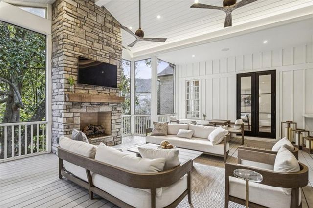 305 Forrest Lake Drive, Sandy Springs, GA 30327