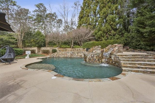 305 Forrest Lake Drive, Sandy Springs, GA 30327