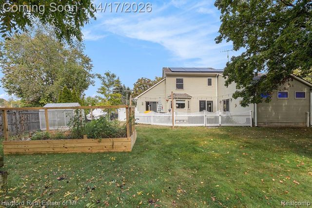 4097 Cherry Garden Drive, Commerce Twp, MI 48382